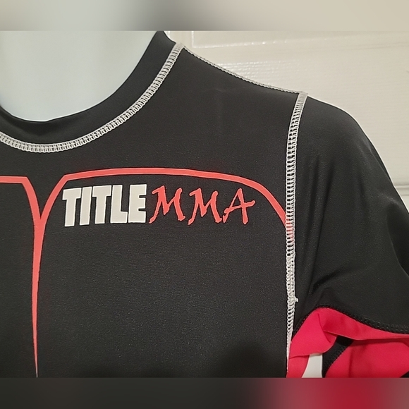 Title MMA Rashgaurd Men's Long Sleeve Jiu-Jitsu Mixed Martial Arts Size Small - Picture 5 of 10